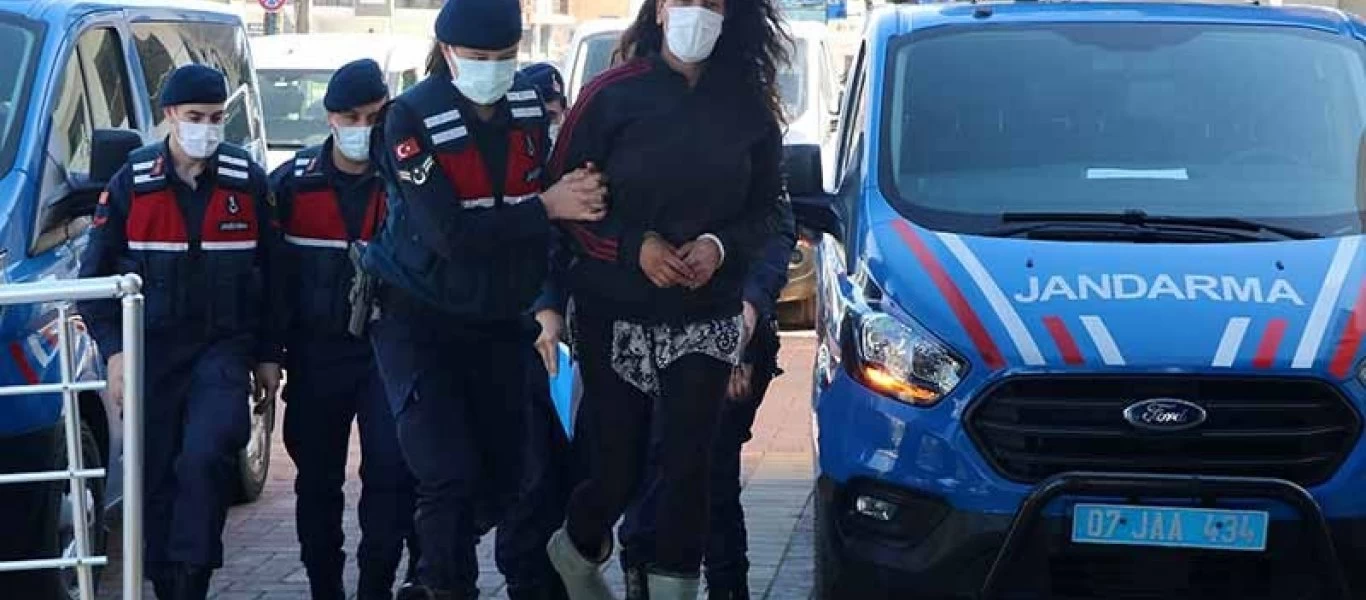 Τουρκία: Της γκρέμισαν το αυθαίρετο και τραυμάτισε με καραμπίνα δημοτικούς υπαλλήλους (βίντεο)